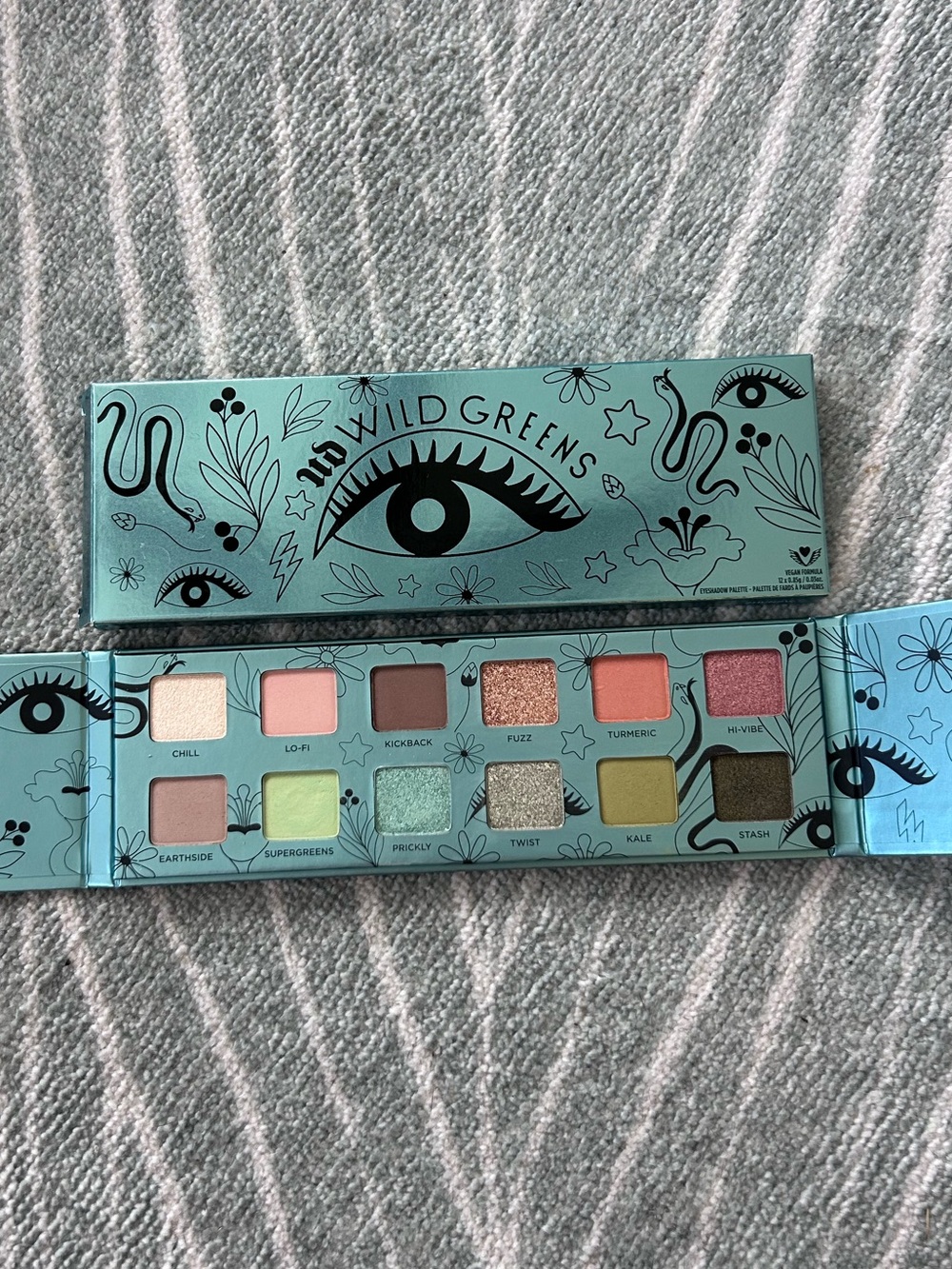 Urban Decay Wild Greens Eyeshadow Palette
